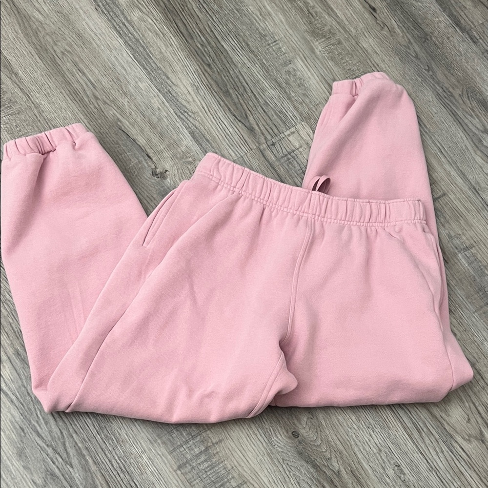 Lululemon women’s pink jogger sweatpants - Picture 5 of 5